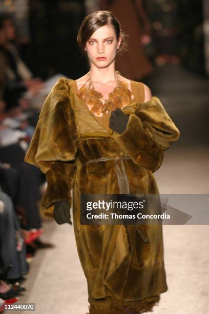 Jessica Miller wearing Donna Karan Fall 2004 during Olympus Fashion Week Fall 2004 - Donna Karan - Runway at Eyebeam in New York City, New York,...