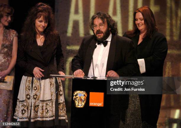 Philippa Boyens, Peter Jackson and Fran Walsh, winners of Best Adapted Screenplay