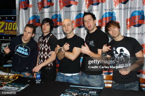 Chuck Comeau, David Desrosiers, Jeff Stinco, Pierre Bouvier and Sebastien Lefebvre of Simple Plan