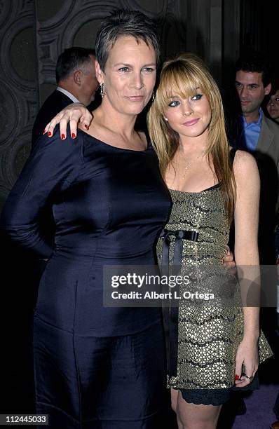 Jamie Lee Curtis and Lindsay Lohan during Premiere of "Freaky Friday" at El Capitan Theater in Hollywood, California, United States.