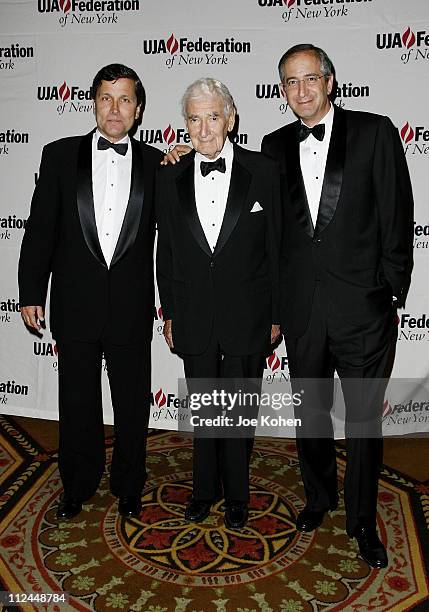 Father Ralph Roberts 38 Ralph J Roberts Photos & High Res Pictures - Getty Images