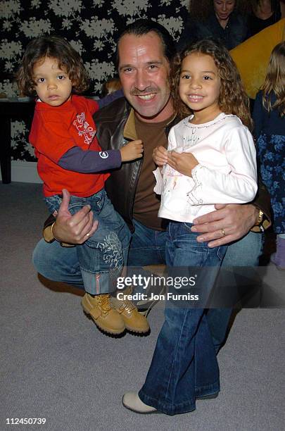 David Seaman with daughter's Georgina and Robbie during "Laura's Star" - London Premiere at Soho Hotel in London, Great Britain.