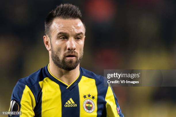 Mathieu Valbuena of Fenerbahce SK during the UEFA Europa League round of 32 match between Fenerbahce AS and FK Zenit St Petersburg at the Sukru...