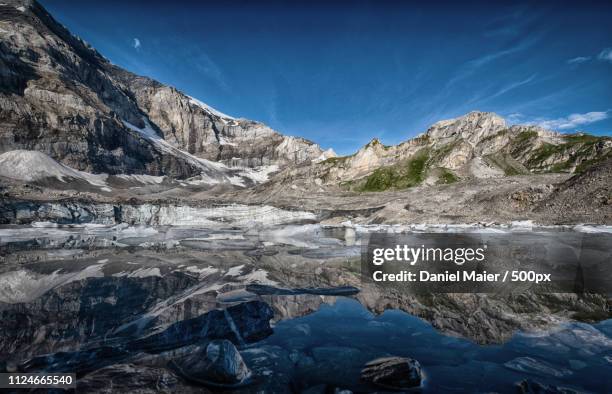 glacial lake - bergsee stock-fotos und bilder