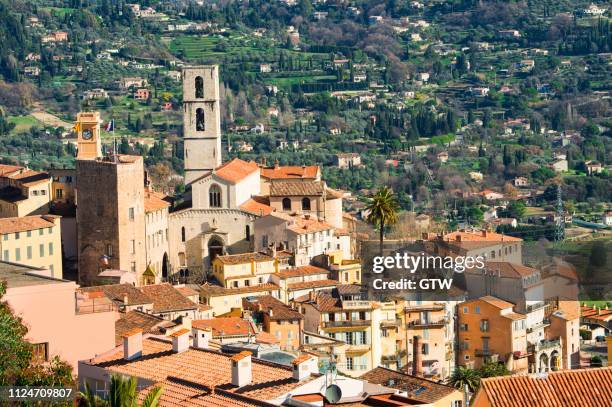 the historic centre of grasse and the cathedral notre-dame du puy, grasse, departement alpes-maritimes, provence-alpes-cote d'azur, france - grasse imagens e fotografias de stock