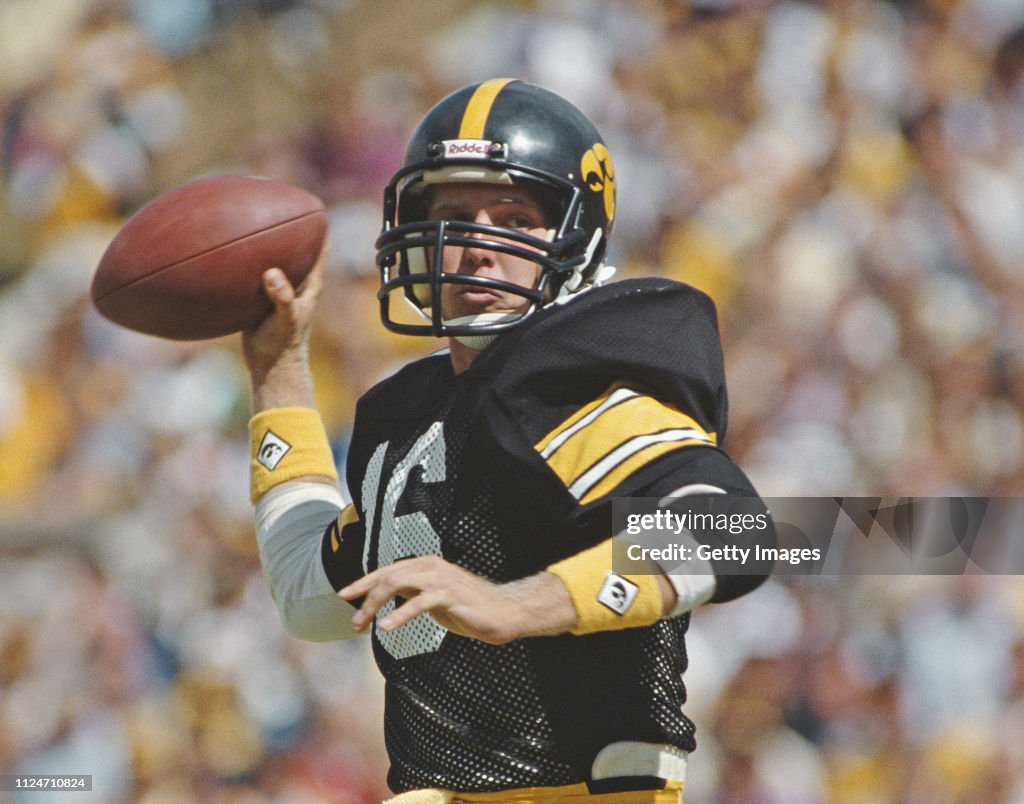 University of Michigan Wolverines vs University of Iowa Hawkeyes