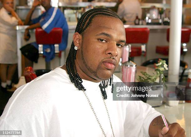 Slim Thug during Pharrell Williams and Lil' Kim Sighting on Collins Avenue - August 27, 2004 at Collins Avenue in South Beach, Florida, United States.