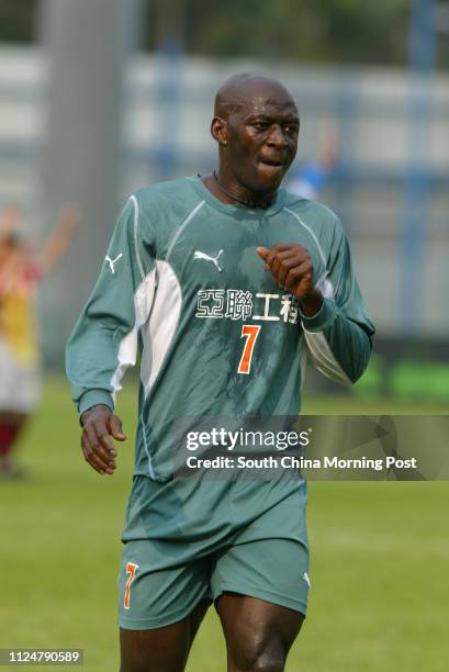 Lee Kin Wo 13 Lawrence Akandu Stock Photos, High-Res Pictures, and Images - Getty ...