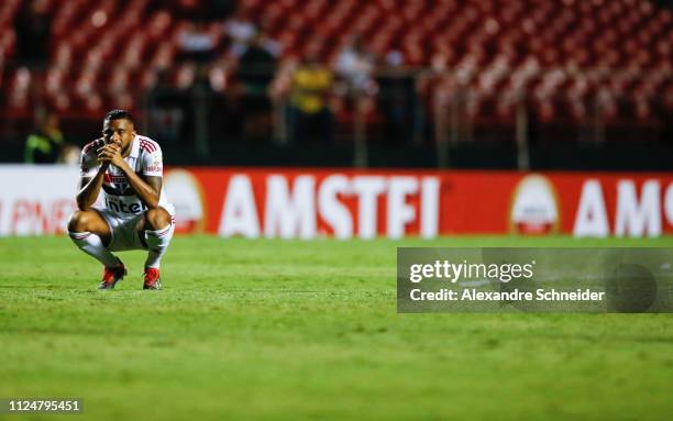 Reinaldo of Sao Paulo looks dejected after the match against Talleres as part of the Copa CONMEBOL Libertadores 2019 at Morumbi Stadium on February...