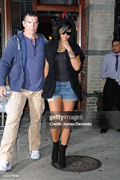 Rihanna dines at Da Silvano on September 16, 2009 in New York City.