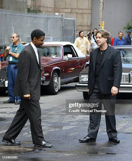 Denzel Washington and Russell Crowe during Denzel Washington and Russell Crowe on the set "American Gangster" - September 16, 2006 at Lower Manhattan...