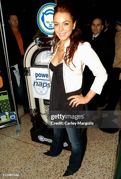 Lindsay Lohan during Napster Launches "Napster To Go" Cafe Tour with Free Music and MP3 Players at The Coffee Shop in New York City, New York, United...