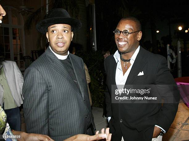 Reverend Run and Andre Harrell during "Art for Life" Gala Honoring Sean "P. Diddy" Combs Hosted by Russell Simmons and Kimora Lee Simmons at...