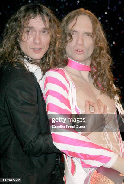 Justin Hawkins of The Darkness with waxwork figure