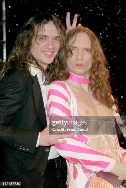 Justin Hawkins of The Darkness with waxwork figure