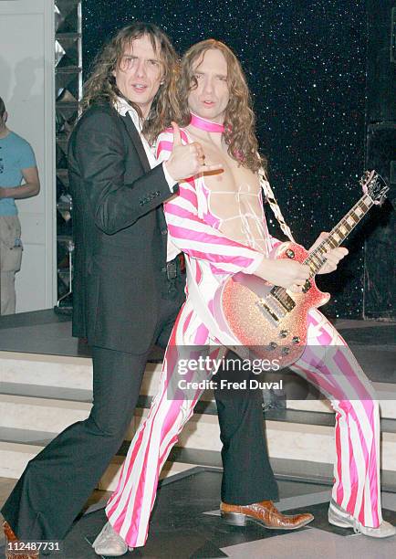 Justin Hawkins of The Darkness with waxwork figure