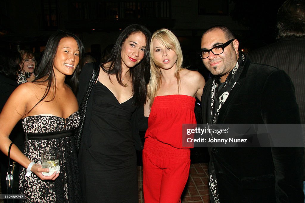 Fred Segal and the Cedars-Sinai Medical Center Women's Cancer Research Institute Host "Design A Cure" - Inside