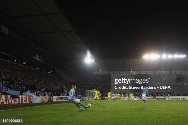 Malmo take a free kick during the UEFA Europa League Round of 32 First Leg match between Malmo FF and Chelsea at Malmo Stadion on February 14, 2019...