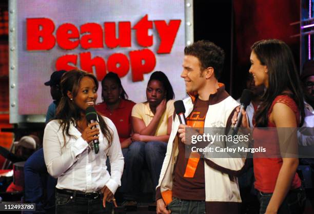 Keshia Knight Pulliam with Fuse VJs Dylan and Marianela