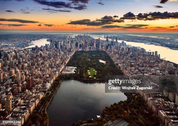 aerial view - central park - central park new york stockfoto's en -beelden