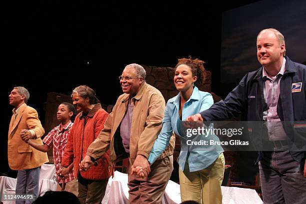 Curtain Call with Peter Francis James, Alexander Mitchell, Leslie Uggams, James Earl Jones and Craig Bockhorn