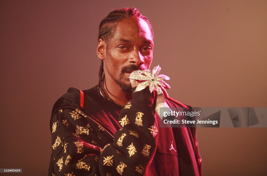 Control Room Hosts Snoop Dogg in Concert - October 29, 2006