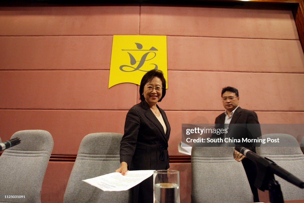 Lua Kin Li Liberal Party Vice chairman Miriam Lau Kin-yee with Democratic Party ...
