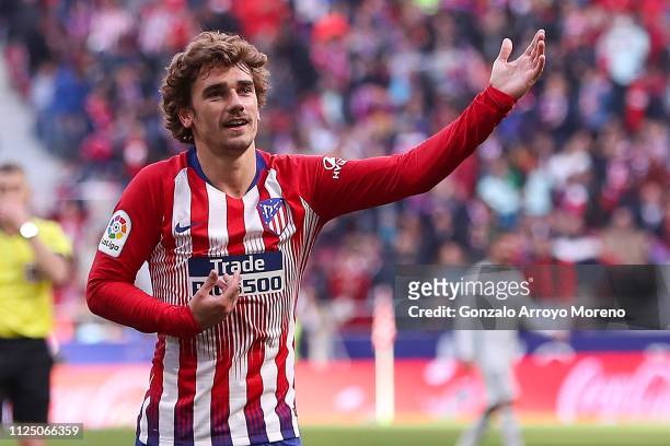 Antoine Griezmann of Atletico de Madrid celebrates after scoring his team's first goal during the La Liga match between Club Atletico de Madrid and...