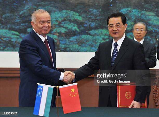 Uzbekistan President , Islam Karimov and Chinese President, Hu Jingtao during a signing ceremony for a joint statement on bilateral cooperation in...