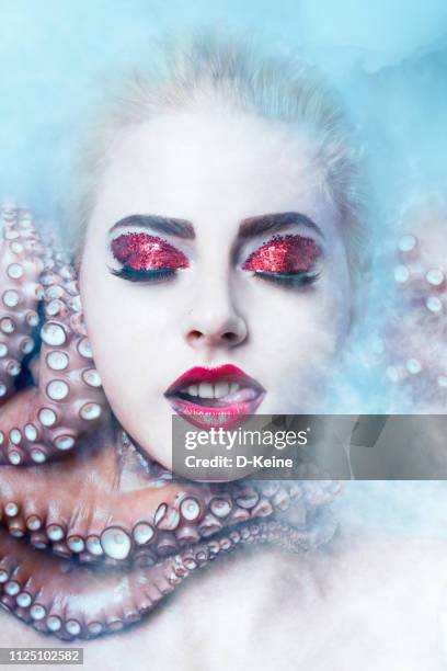 beautiful woman - underwater female models stock pictures, royalty-free photos & images