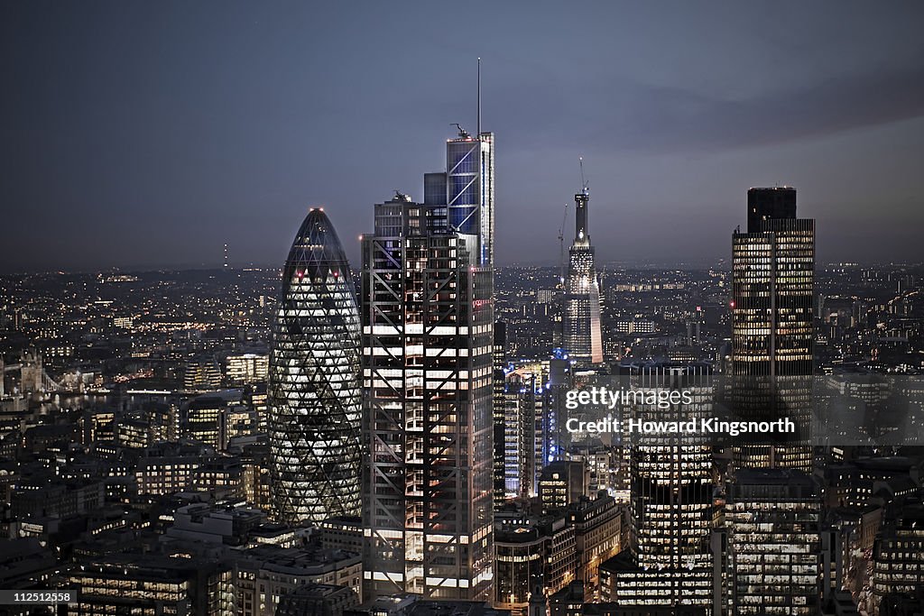 London financial area at night