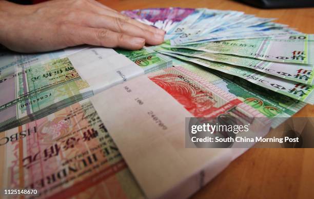Hsbc Bank Notes Stack Banknotes Hsbc Photos and Premium High Res Pictures - Getty Images