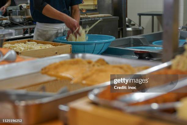 inside udon restaurant kitchen - udon noodle stock pictures, royalty-free photos & images