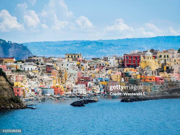 italy, campania, gulf of naples, phlegraean islands, procida island - procida stock-fotos und bilder