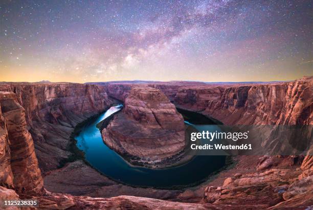 usa, arizona, bendhorse shoe, starry sky - glen canyon stock pictures, royalty-free photos & images