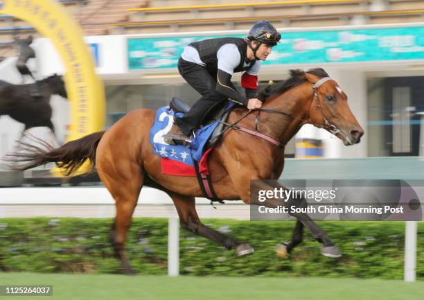 Jay Riddell Turf 105 Jonathan Riddell Photos & High Res Pictures - Getty Images