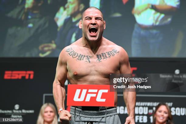 Cain Velasquez poses on the scale during the UFC Fight Night weigh-in at Comerica Theatre on February 16, 2019 in the Phoenix, Arizona.