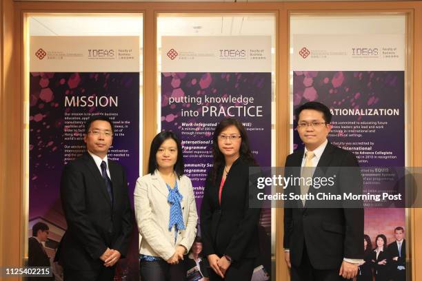 Kin Man Cheong 70 Yi Cheong Stock Photos, High-Res Pictures, and Images - Getty Images