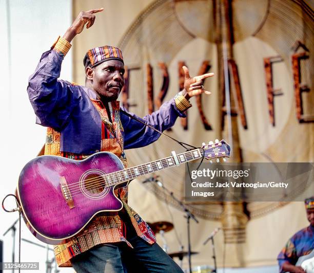 251 Oliver Mtukudzi Photos High Res Pictures Getty Images 251-oliver-mtukudzi-photos-high-res-pictures-getty-images
