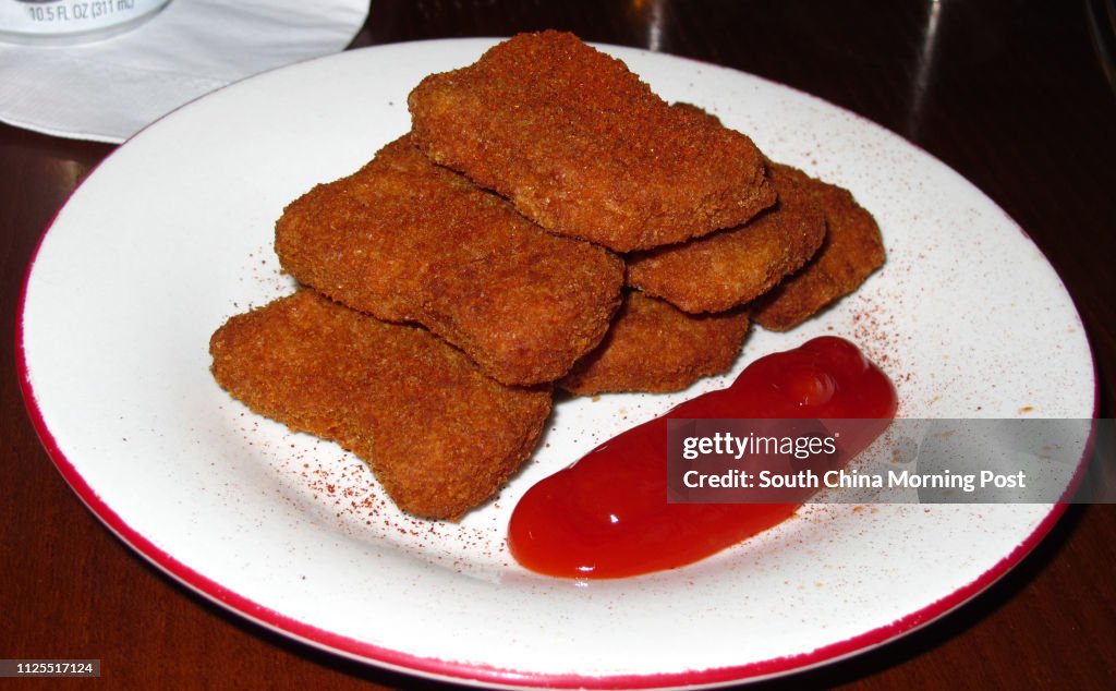 Veggie SF - Nuggets with chicken flavoured soy protien. 22APR13