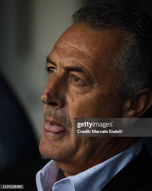 Gustavo Alfaro coach of Boca Juniors looks on during a match between Boca Juniors and Lanus as part of Superliga 2018/19 at Estadio Alberto J....