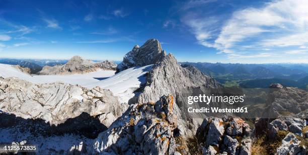 austria, styria, salzkammergut, dachstein massif, view to dirndl, gjaidstein, hallstaetter glacier - upper austria stock pictures, royalty-free photos & images