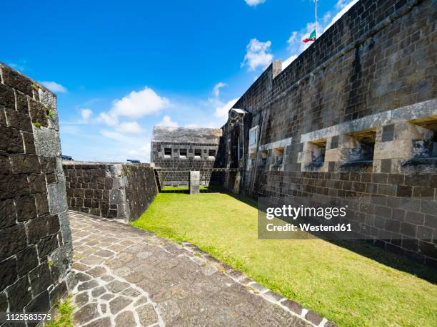 caribbean, lesser antilles, saint kitts and nevis, basseterre, brimstone hill fortress - basseterre stock pictures, royalty-free photos & images