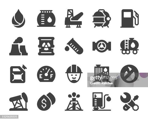 ilustraciones, imágenes clip art, dibujos animados e iconos de stock de industria de los combustibles - iconos - oil tanker