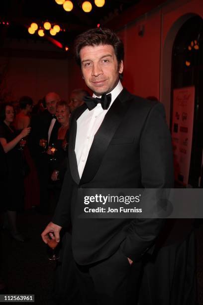 Nick Knowles attends the The Archant London Press Ball on November 17, 2007 in London.