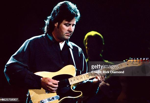 Singer/Songwriter Vince Gill performs at The OMNI Coliseum in Atlanta Georgia October 01, 1999