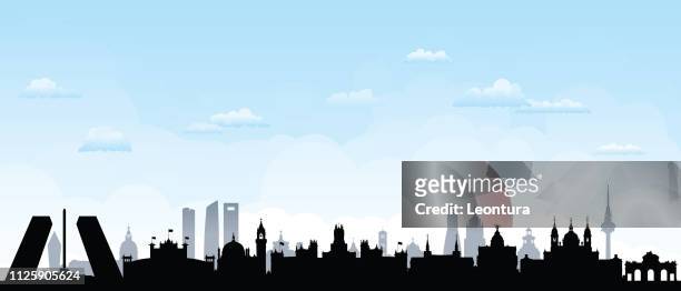 ilustraciones, imágenes clip art, dibujos animados e iconos de stock de madrid (todos los edificios son completa y móvil) - skyline