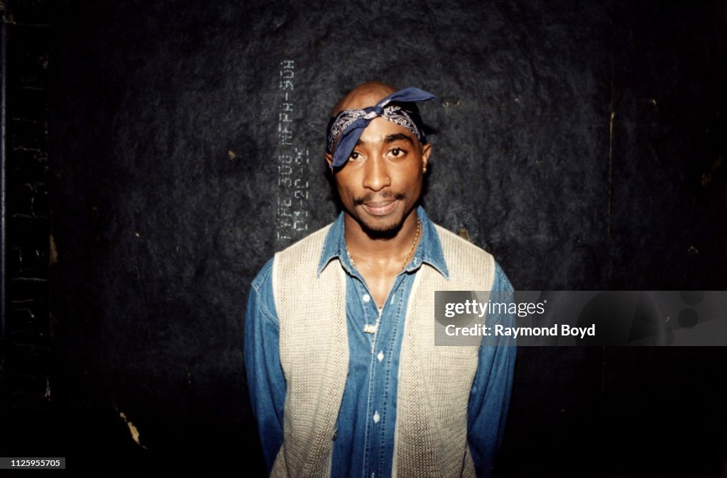 Tupac Shakur Live In Concert