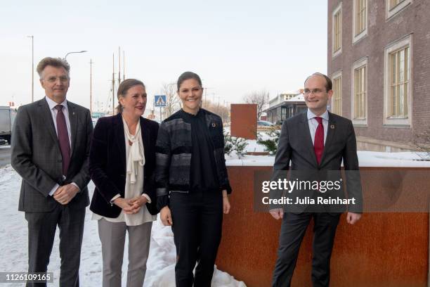 Crown Princess Victoria of Sweden arrives at the Sea and Water Authority's offices on January 30, 2019 in Gothenburg, Sweden accompanied by Anders...