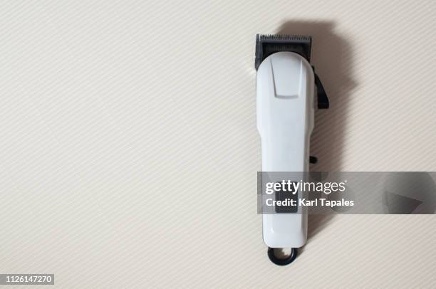 electric portable razor - electric razor stock pictures, royalty-free photos & images